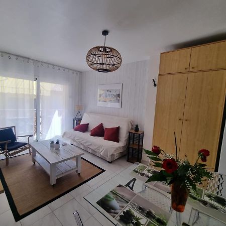 רוזס Lovely One Bedroom With Balcony מראה חיצוני תמונה