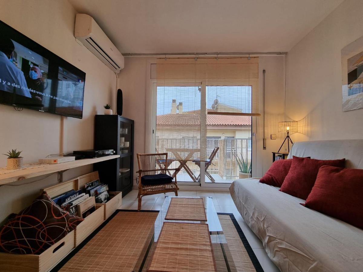 רוזס Lovely One Bedroom With Balcony מראה חיצוני תמונה