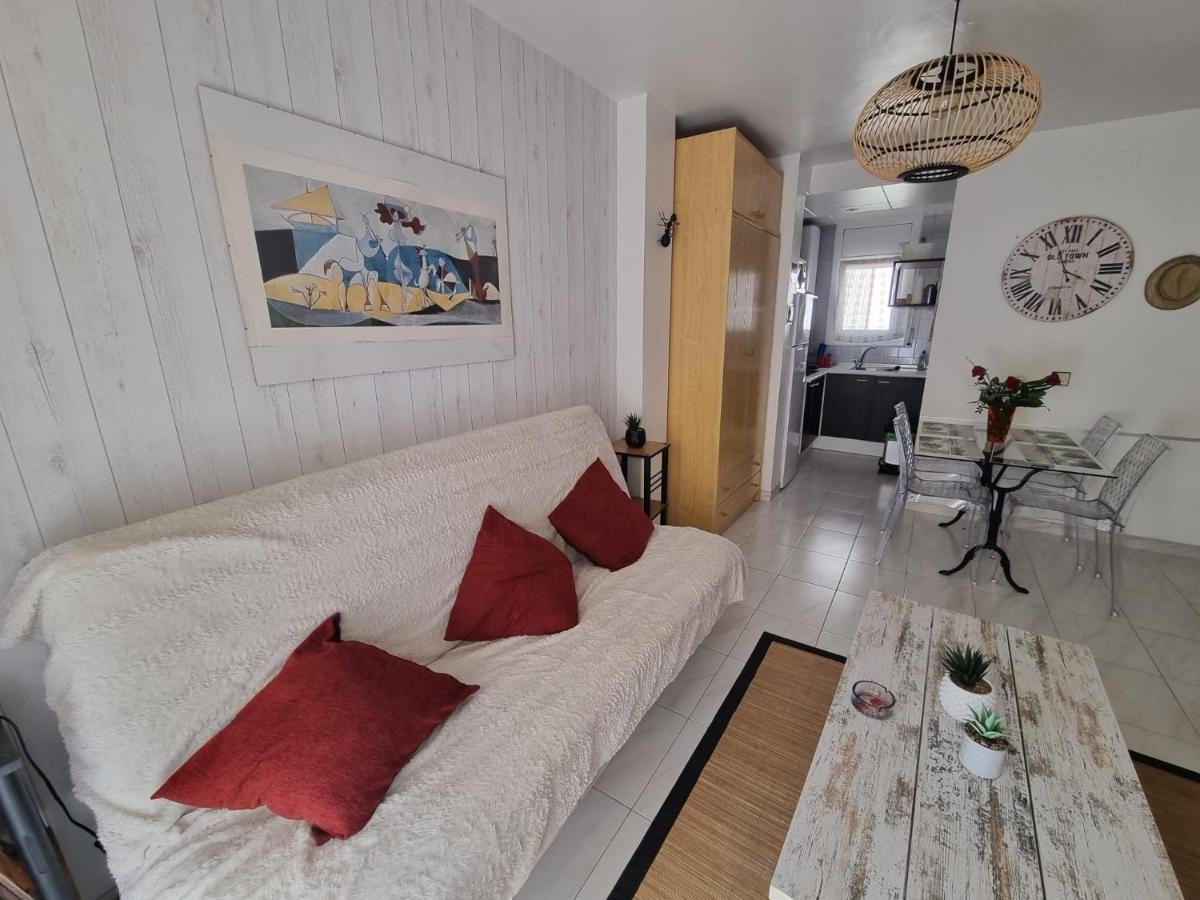 רוזס Lovely One Bedroom With Balcony מראה חיצוני תמונה